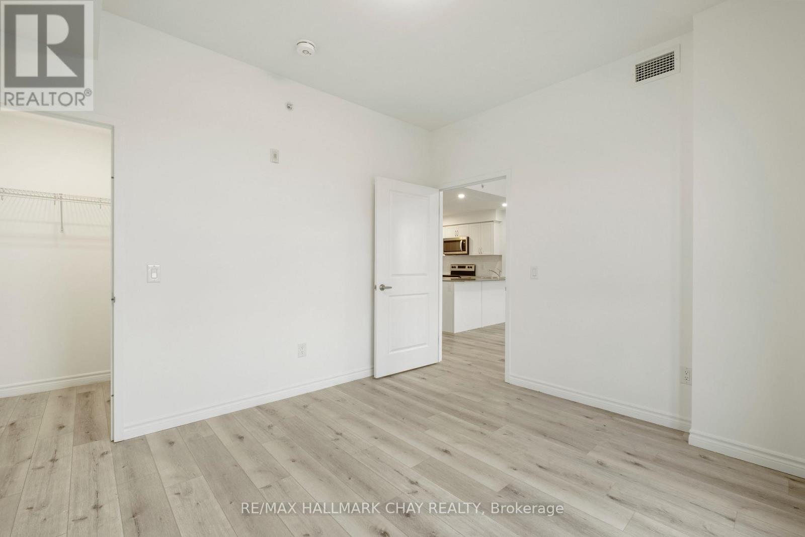 311 - 30 Hanmer Street W, Barrie (West Bayfield), Ontario  L4N 0J8 - Photo 19 - S13136274