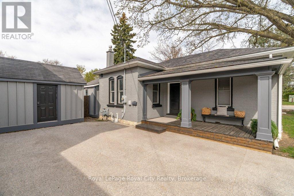 554 Woolwich Street, Guelph, Ontario  N1H 3Y2 - Photo 3 - X13133734