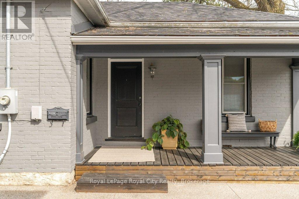 554 Woolwich Street, Guelph, Ontario  N1H 3Y2 - Photo 4 - X13133734
