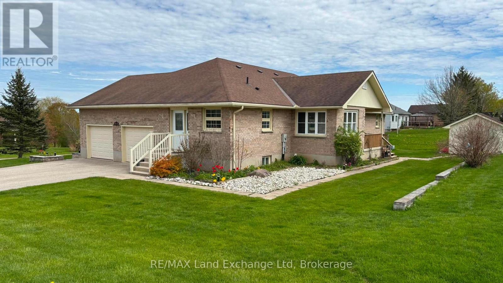 122 James Street, Arran-Elderslie, Ontario  N0G 2N0 - Photo 4 - X13134676