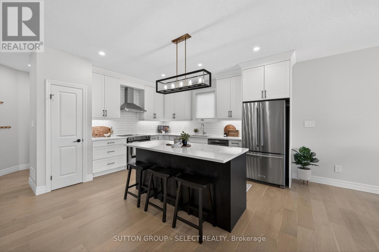 3924 Campbell Street N, London South, Ontario  N6P 0H7 - Photo 6 - X13109506