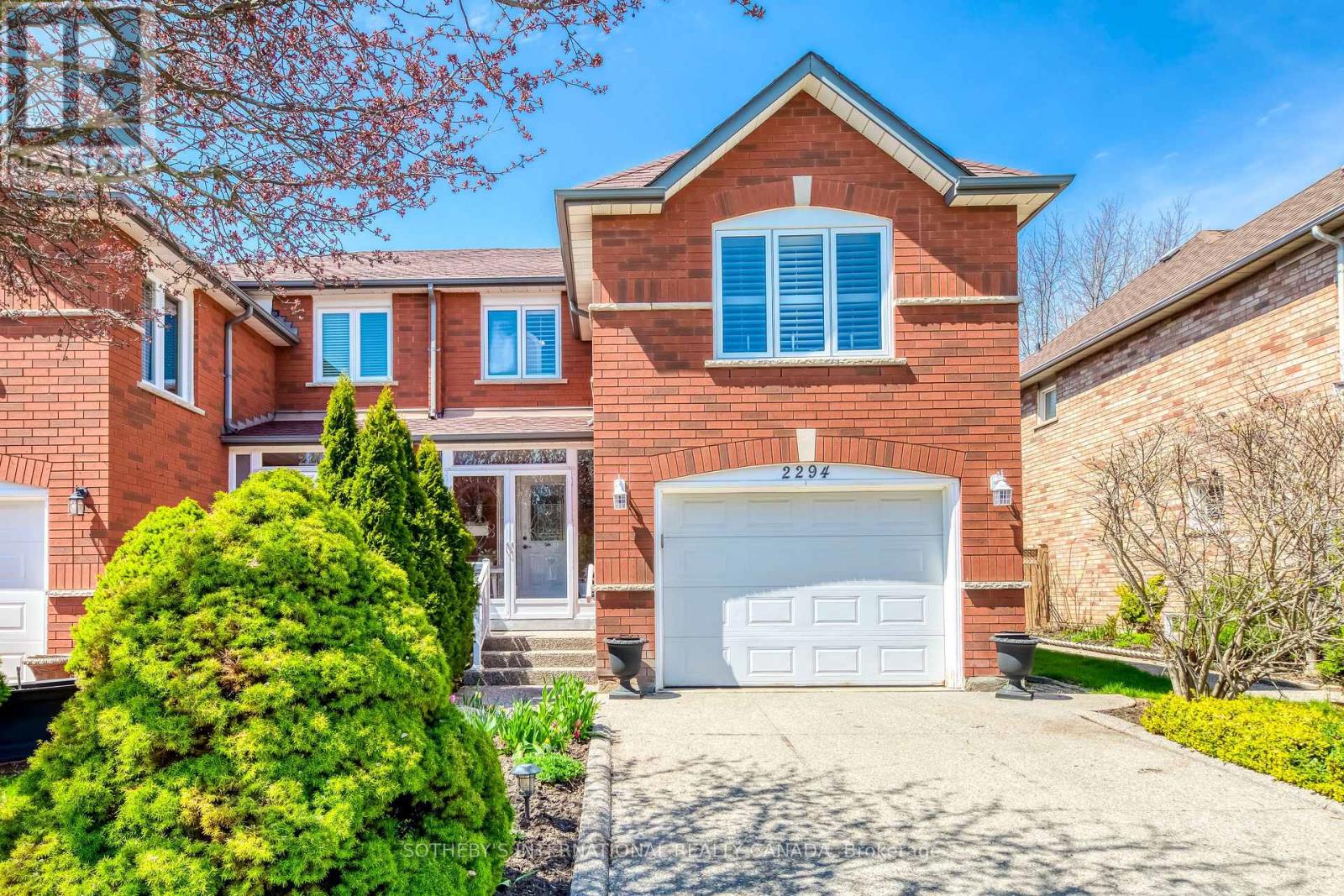 2294 DALE RIDGE DRIVE, Oakville, Ontario