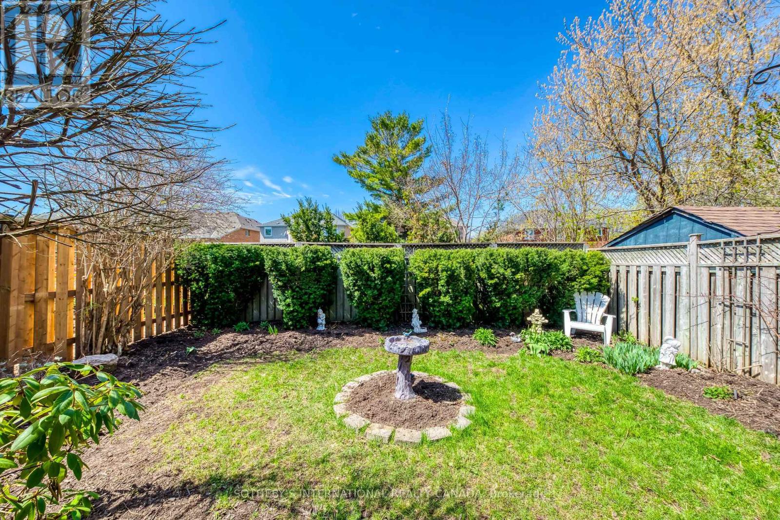 2294 Dale Ridge Drive, Oakville, Ontario  L6M 3L5 - Photo 47 - W13136354