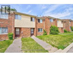 TH511 - 2000 SHEPPARD AVENUE W, Toronto, Ontario