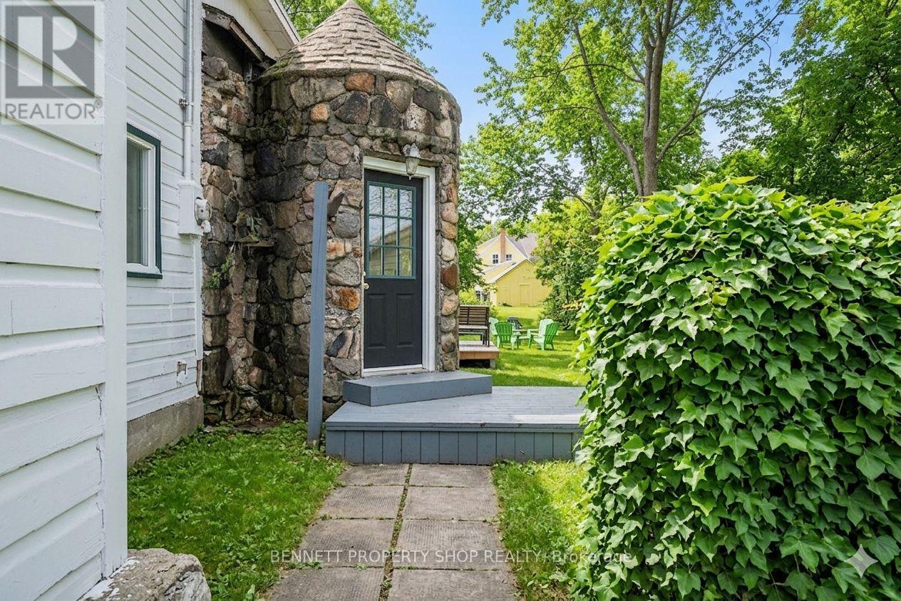 1134 O'grady Street, Ottawa, Ontario  K4M 1J3 - Photo 12 - X12540928