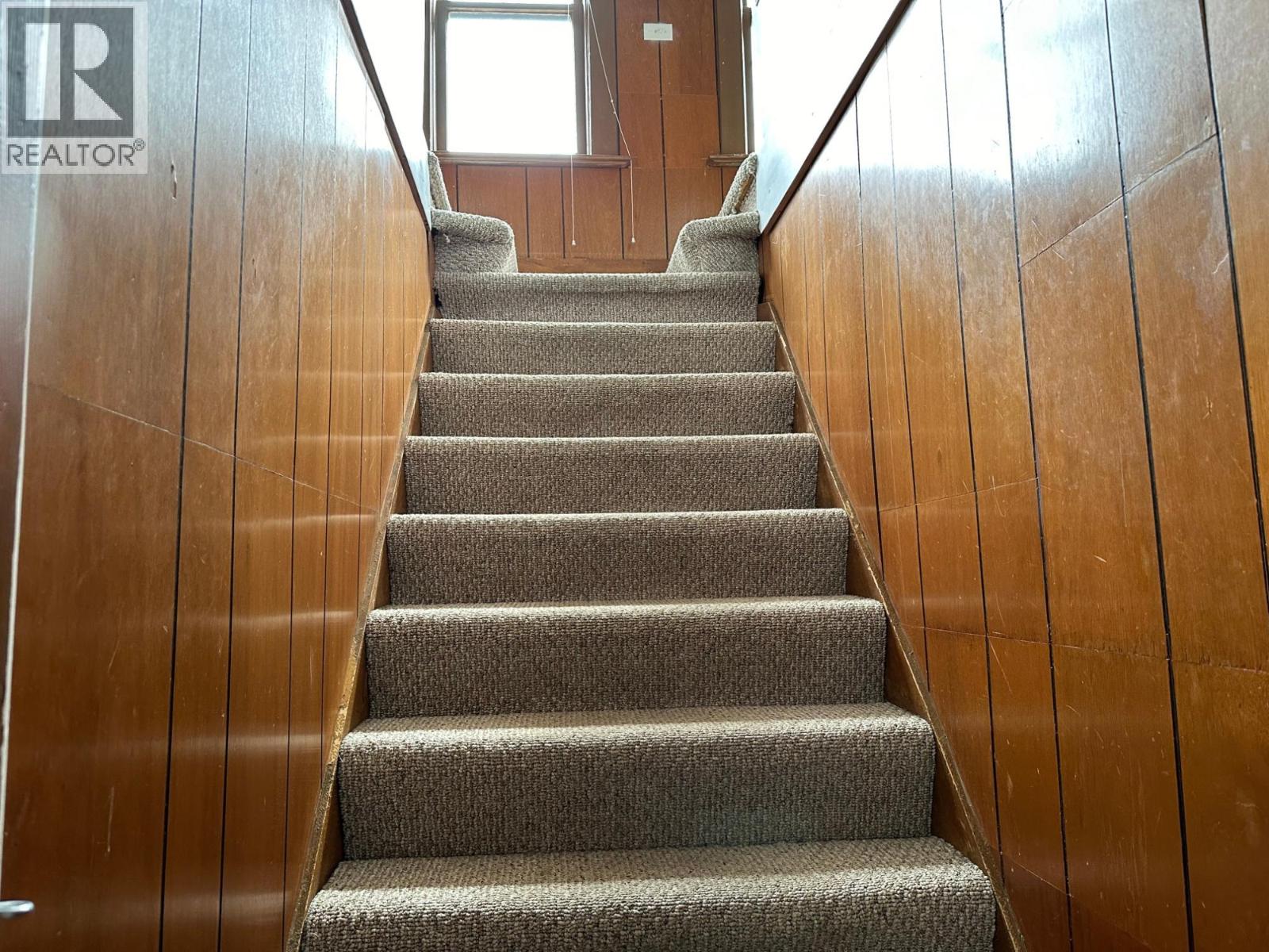 815 Baker Street, Nelson, British Columbia  V1L 4J8 - Photo 7 - 10387676