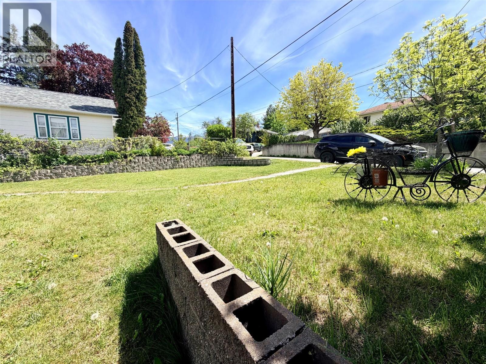 622 Regina Street, Creston, British Columbia  V0B 1G4 - Photo 42 - 10387407