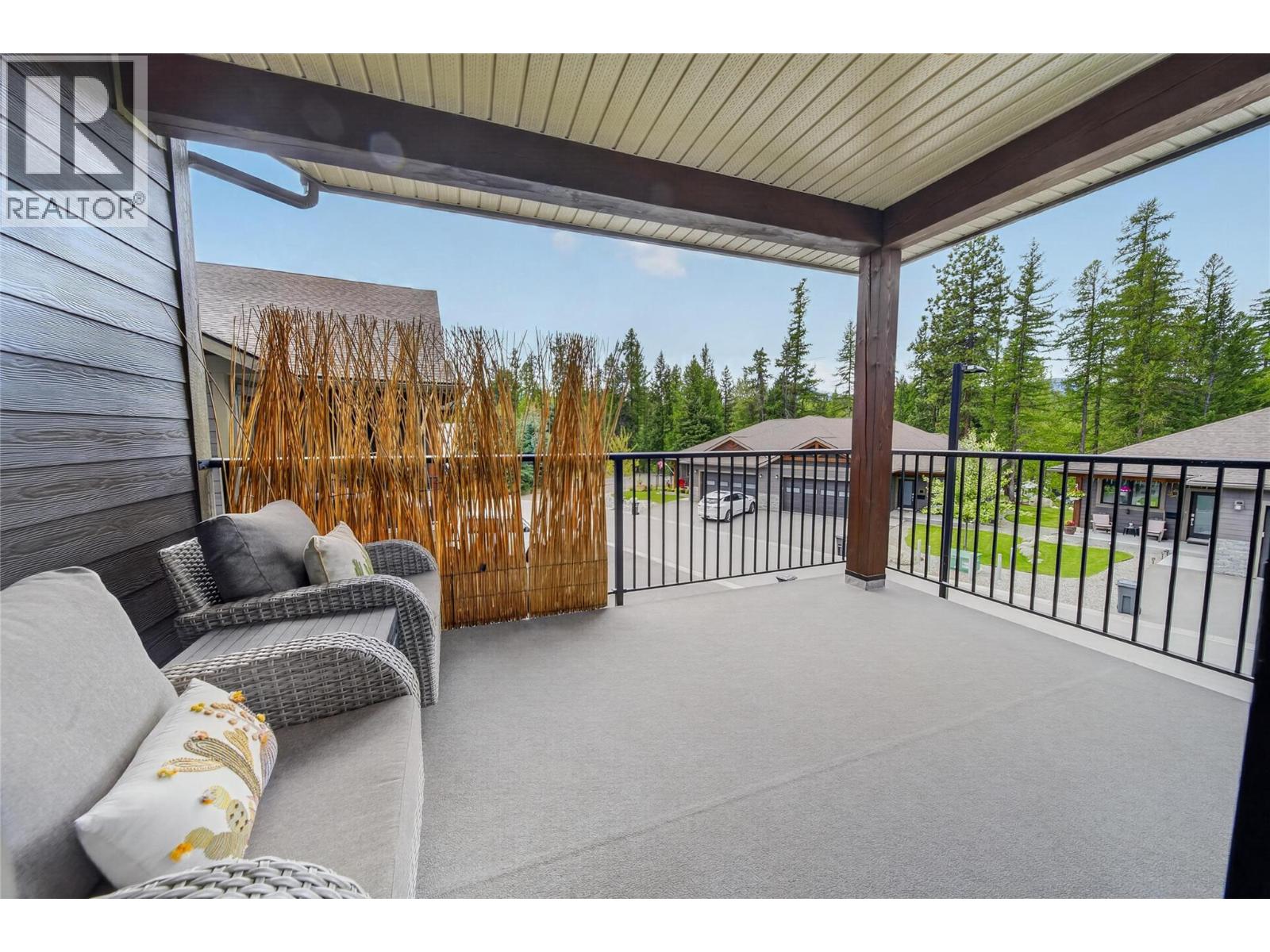 2724 Huckleberry Lane, Kimberley, British Columbia V1A 3E4 - Photo 4 - 10387619