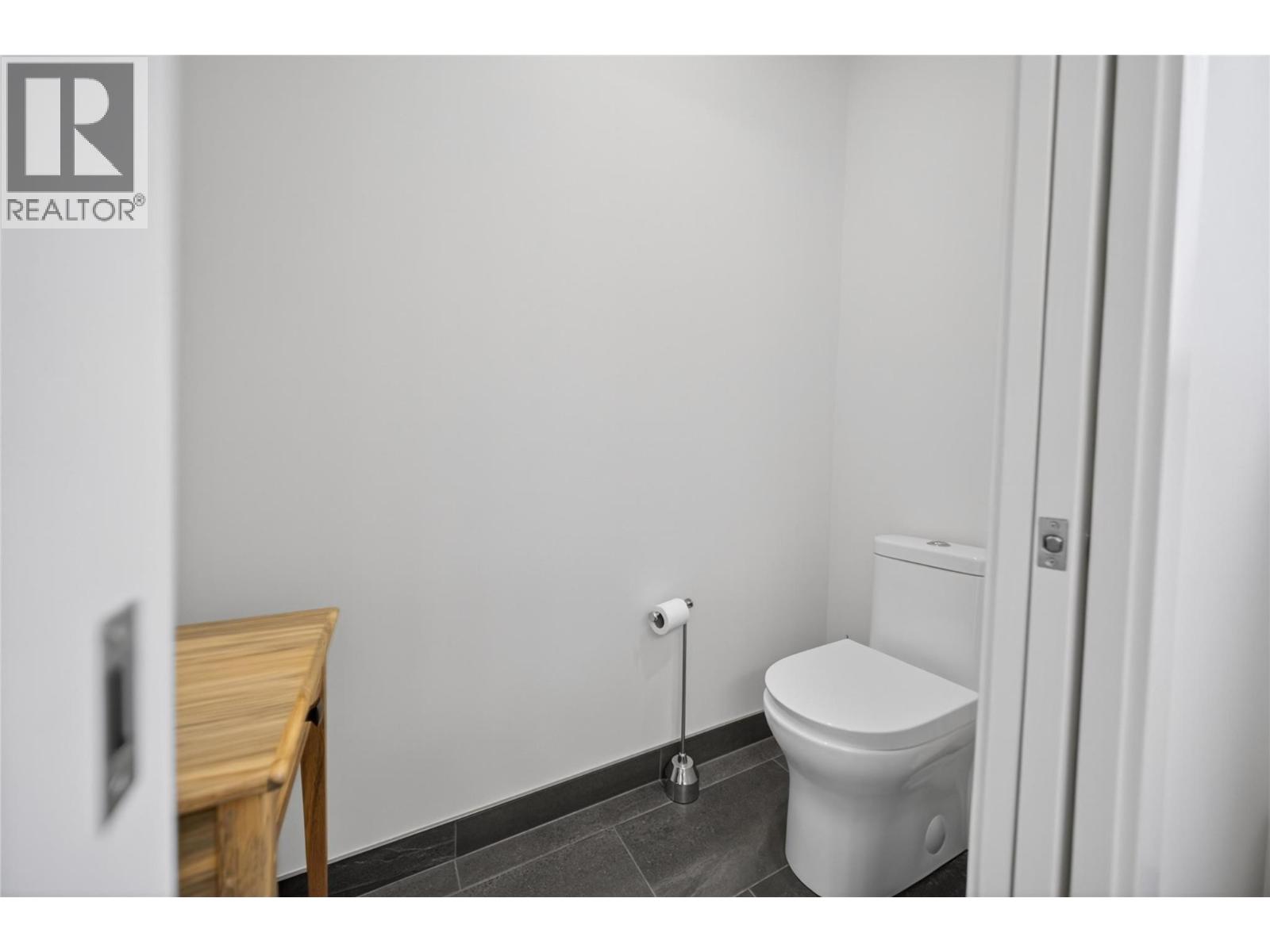 2724 Huckleberry Lane, Kimberley, British Columbia V1A 3E4 - Photo 35 - 10387619