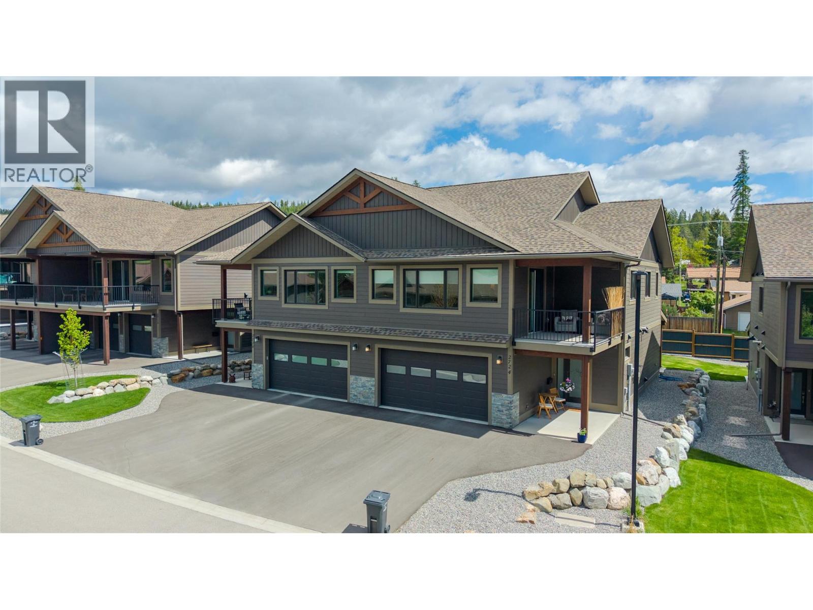 2724 Huckleberry Lane, Kimberley, British Columbia V1A 3E4 - Photo 2 - 10387619