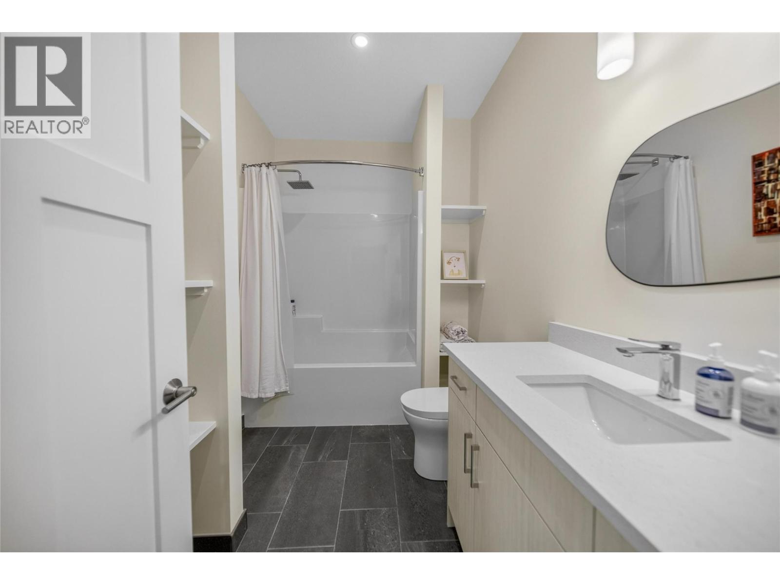 2724 Huckleberry Lane, Kimberley, British Columbia V1A 3E4 - Photo 45 - 10387619