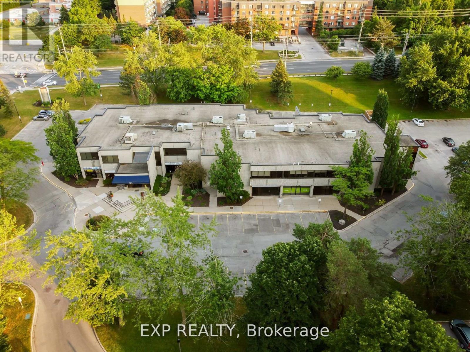 206 - 101 Cherryhill Boulevard, London North, Ontario  N6H 4S4 - Photo 1 - X13136532