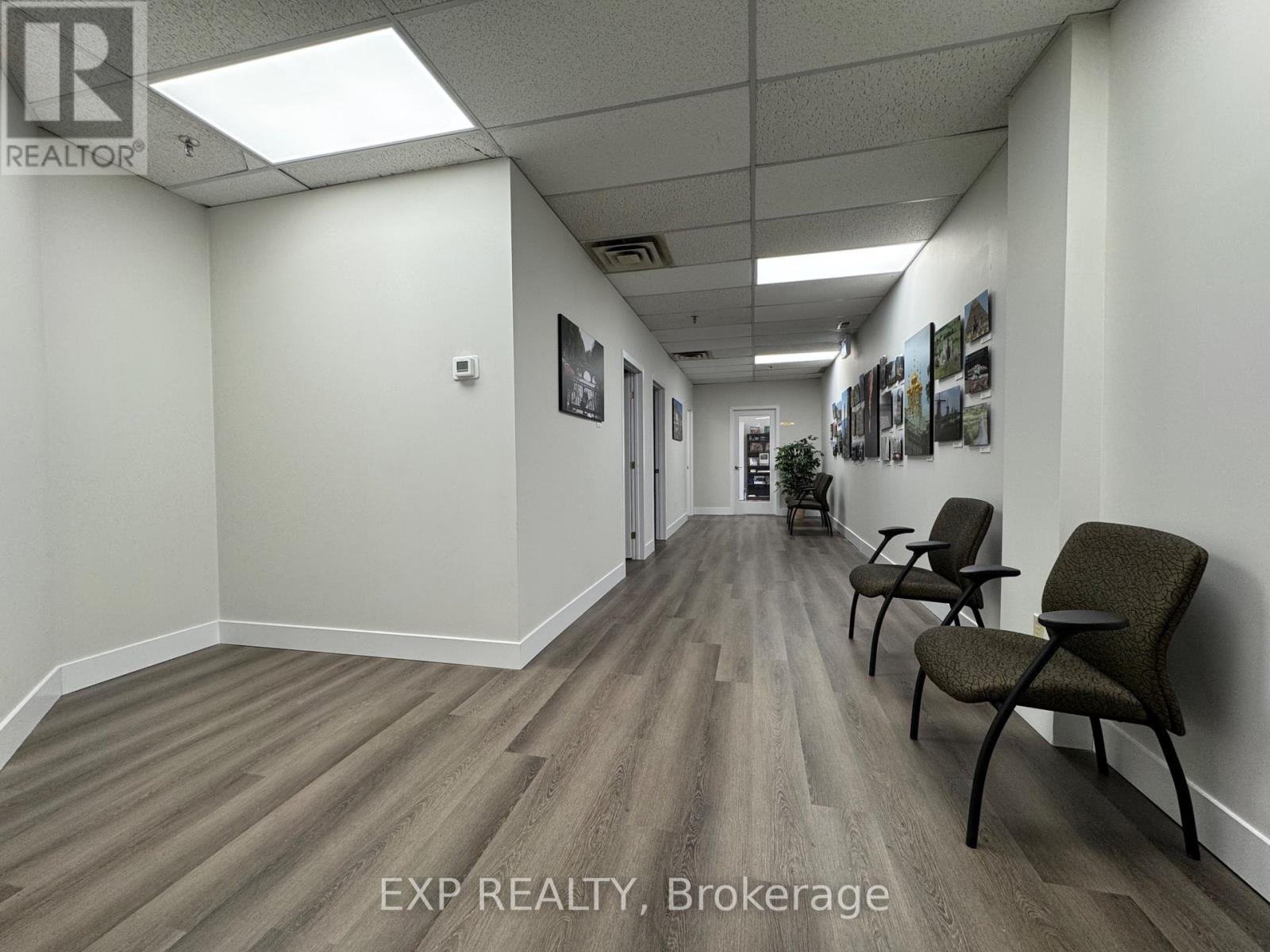206 - 101 Cherryhill Boulevard, London North, Ontario  N6H 4S4 - Photo 2 - X13136532
