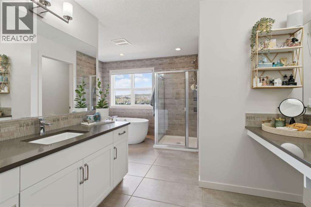 42 Riviera View, Cochrane, Alberta  T4C 0Y7 - Photo 19 - A2311543