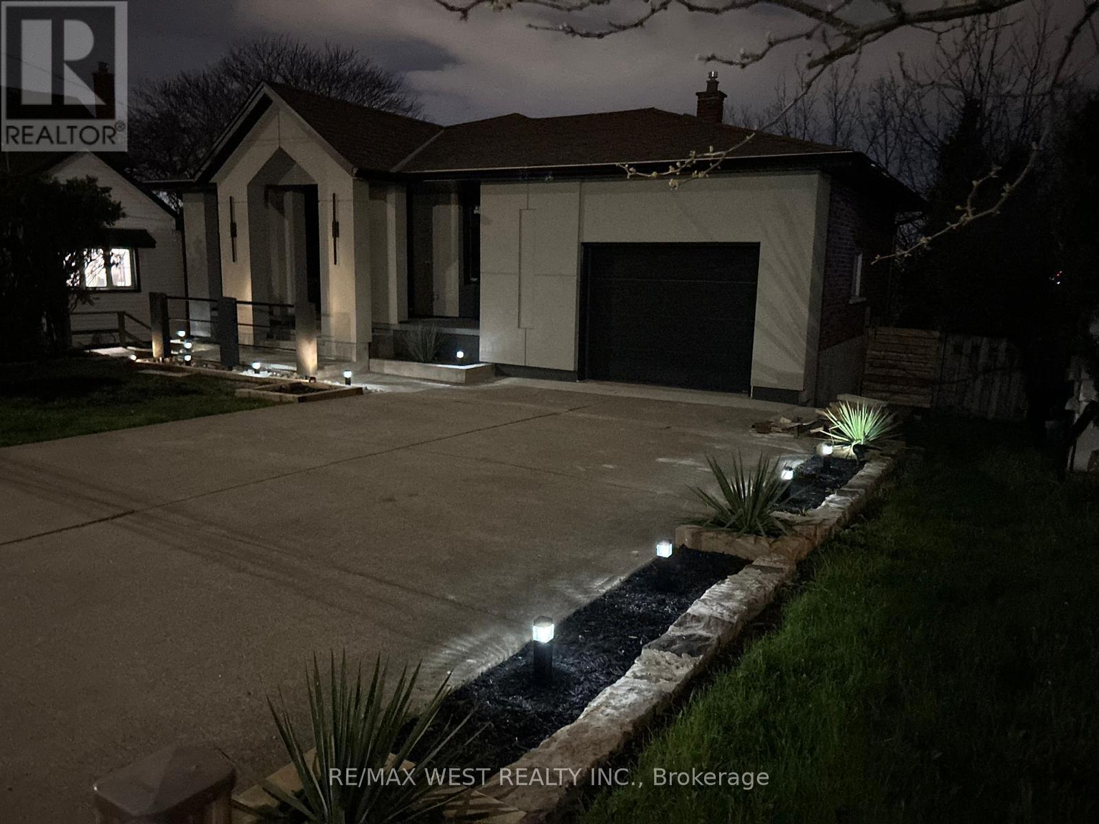 10 Dundas Crescent, St. Catharines, Ontario  L2T 1T3 - Photo 2 - X13136196