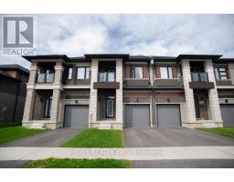 31 WAKELING DRIVE, Brantford, Ontario