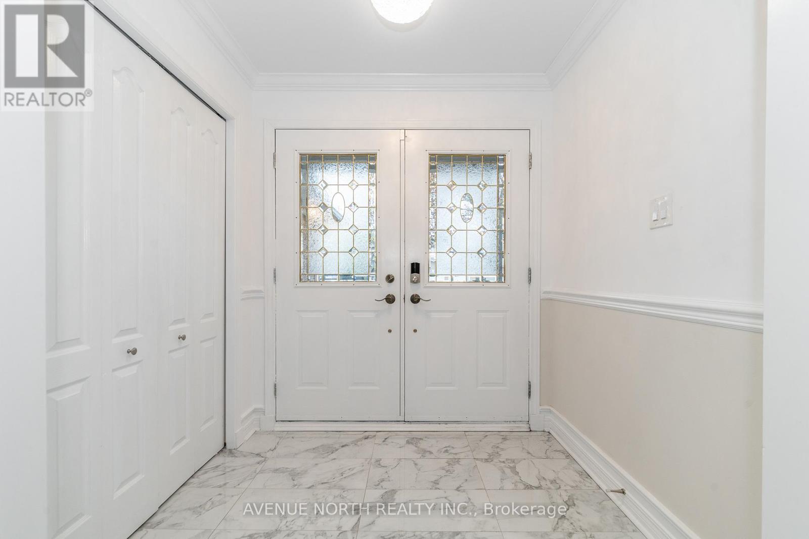 21 Sai Crescent, Ottawa, Ontario  K1G 5N7 - Photo 3 - X13136554