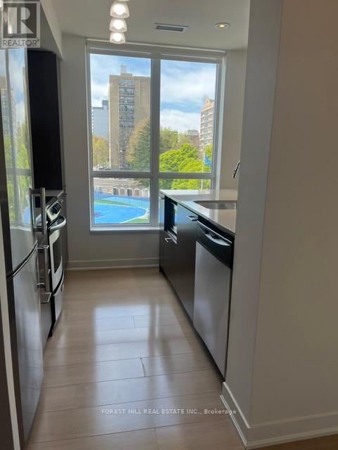 206 - 320 Tweedsmuir Avenue, Toronto, Ontario  M5P 2Y3 - Photo 8 - C12717856