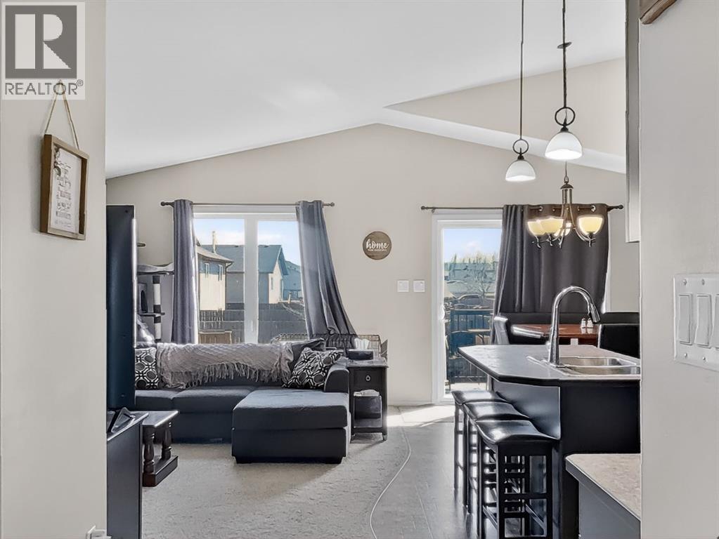 711 Sunset Place, Coaldale, Alberta  T1M 0C5 - Photo 7 - A2302051
