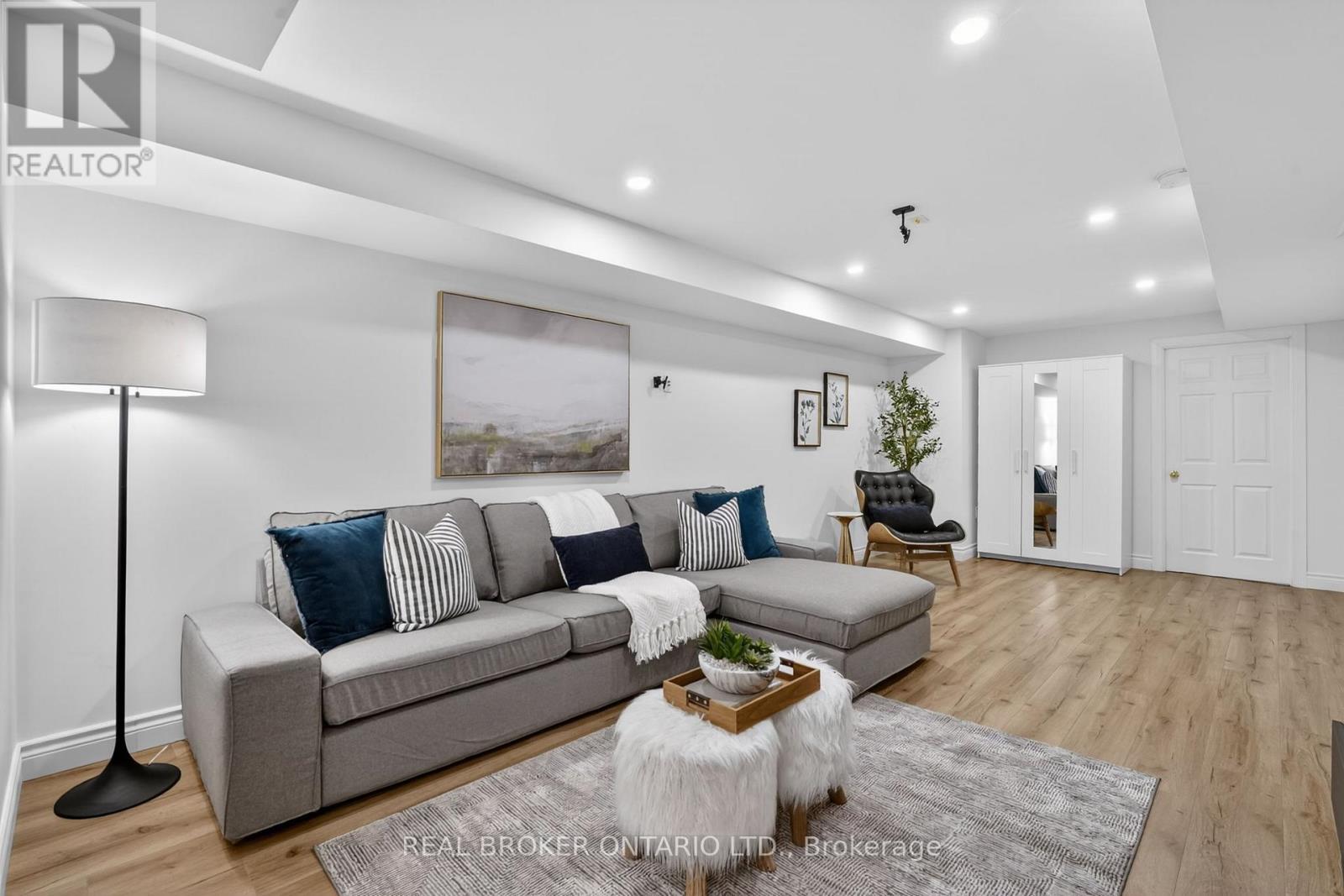 62 Moore Crescent, Hamilton, Ontario  L9G 4Z6 - Photo 8 - X13057972