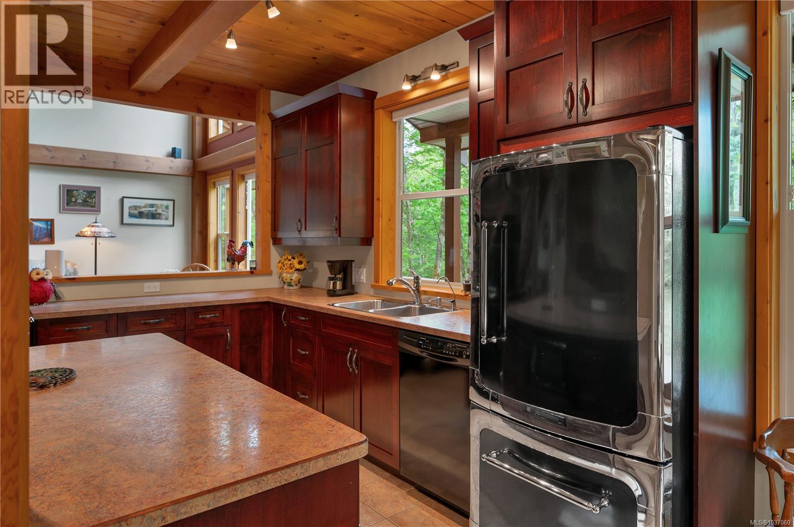 4191 York Rd, Campbell River, British Columbia  V9H 1B3 - Photo 15 - 1037060