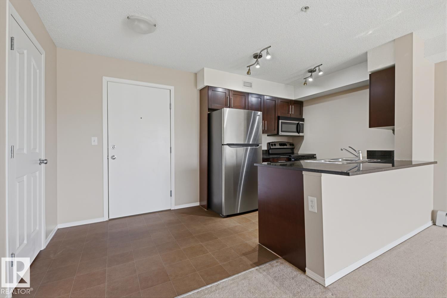 #303 11804 22 Av Sw, Edmonton, Alberta  T6W 2A2 - Photo 2 - E4488129