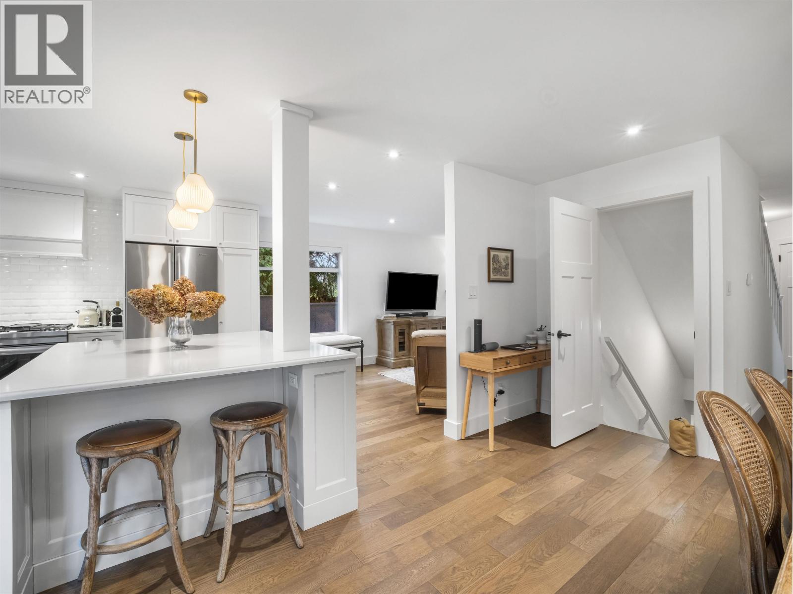 3558 Everglade Place, North Vancouver, British Columbia  V7N 3T9 - Photo 7 - R3124339