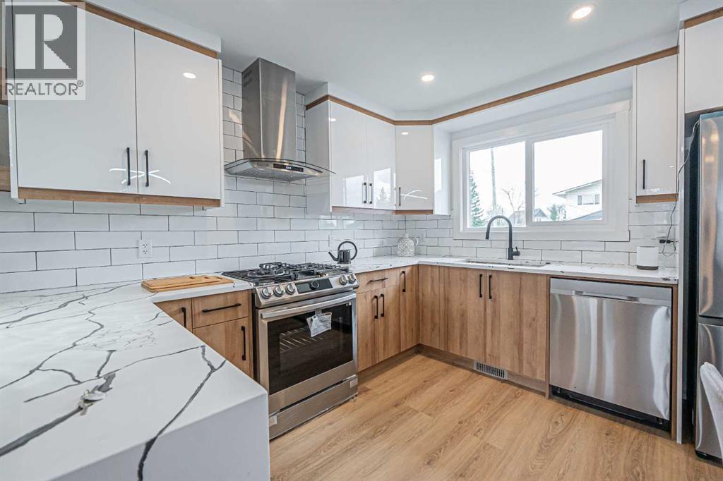 176 Huntchester Crescent NE, Calgary, Alberta  t2k 5e9 - Photo 15 - A2311767