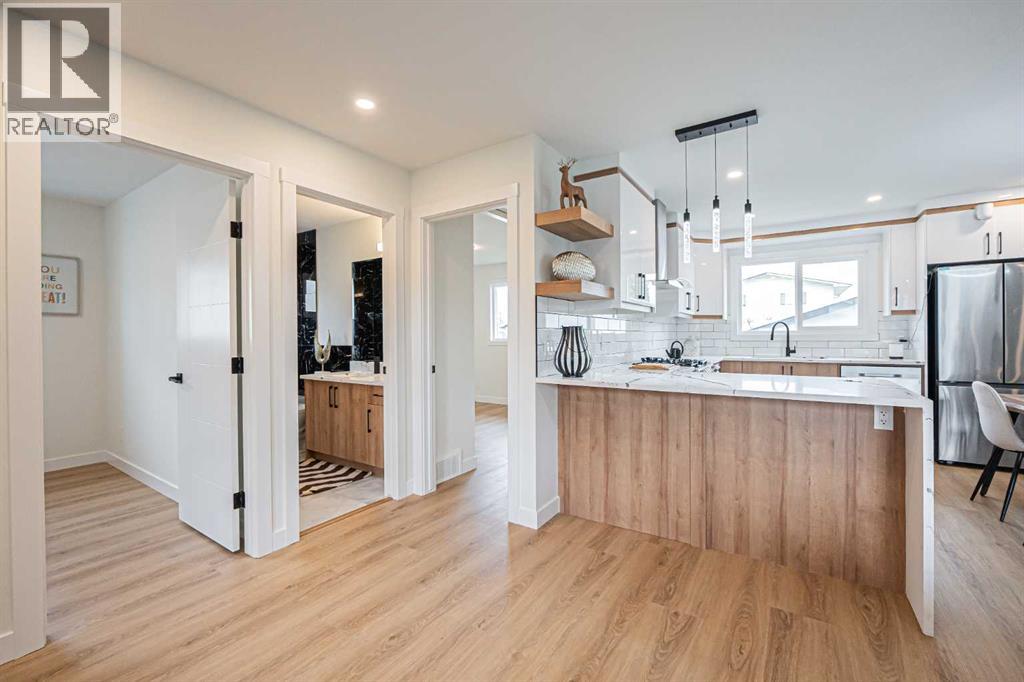 176 Huntchester Crescent NE, Calgary, Alberta  t2k 5e9 - Photo 14 - A2311767
