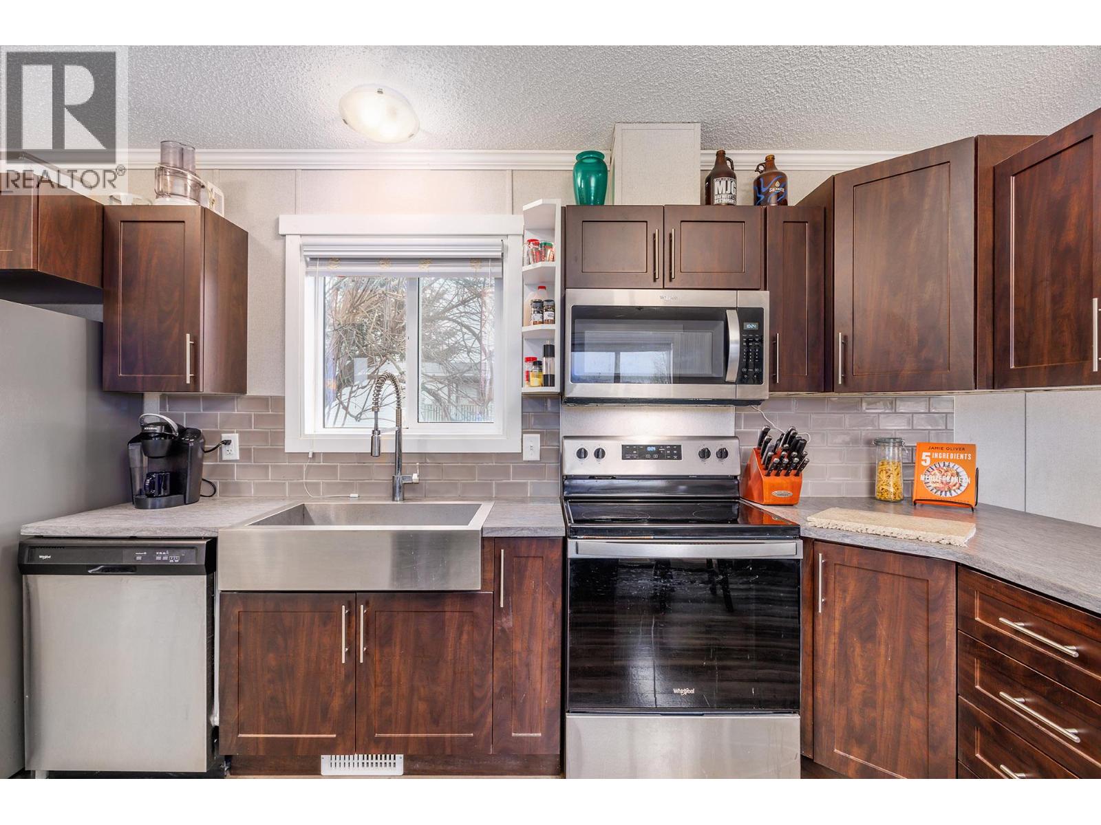 8945 Highway 97 N Unit# 74, Kelowna, British Columbia  V4V 2E8 - Photo 9 - 10387628
