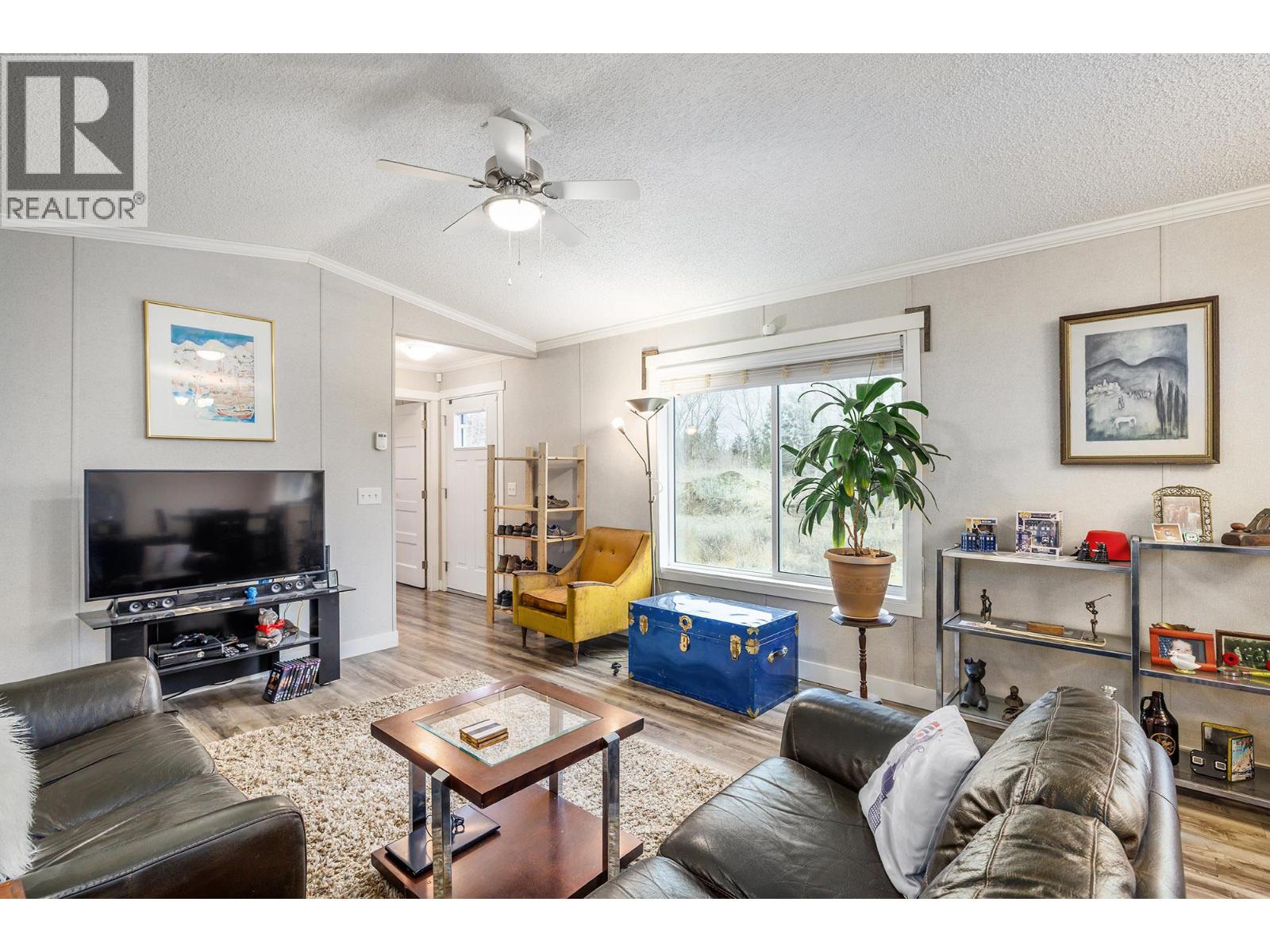 8945 Highway 97 N Unit# 74, Kelowna, British Columbia  V4V 2E8 - Photo 4 - 10387628