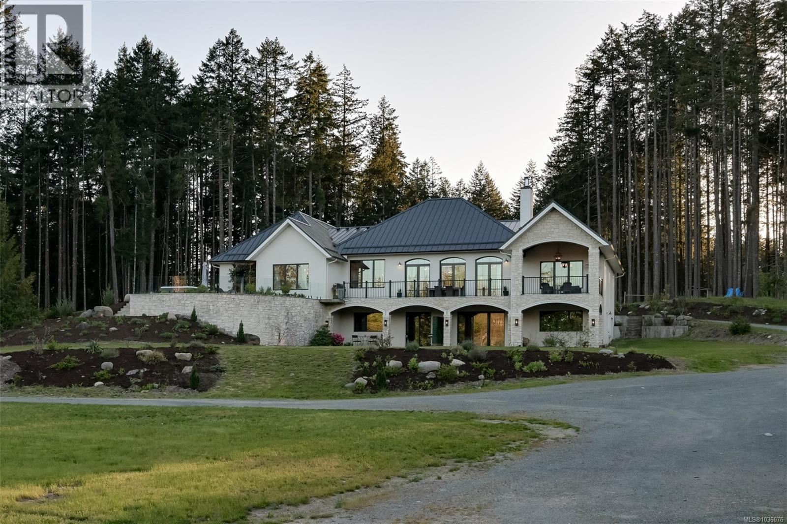 4939 Waters Rd, Duncan, British Columbia