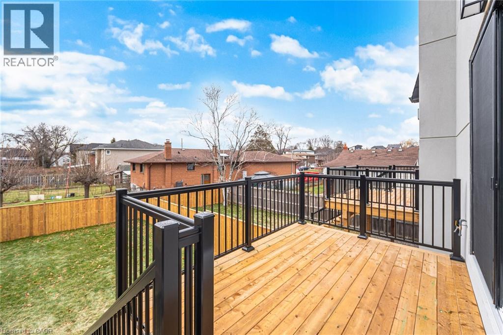 1228 Alexandra Avenue, Mississauga, Ontario  L5E 2A5 - Photo 43 - 40817048