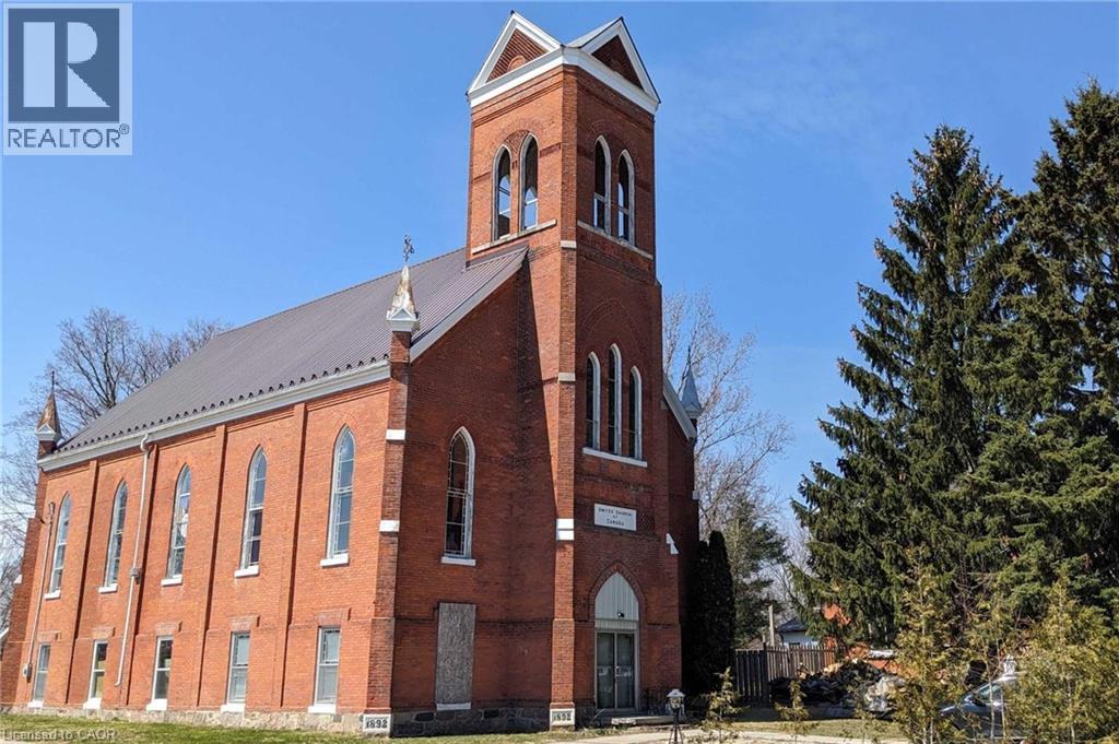 2048 Albert Street S, Gorrie, Ontario  N0G 1X0 - Photo 1 - 40820888