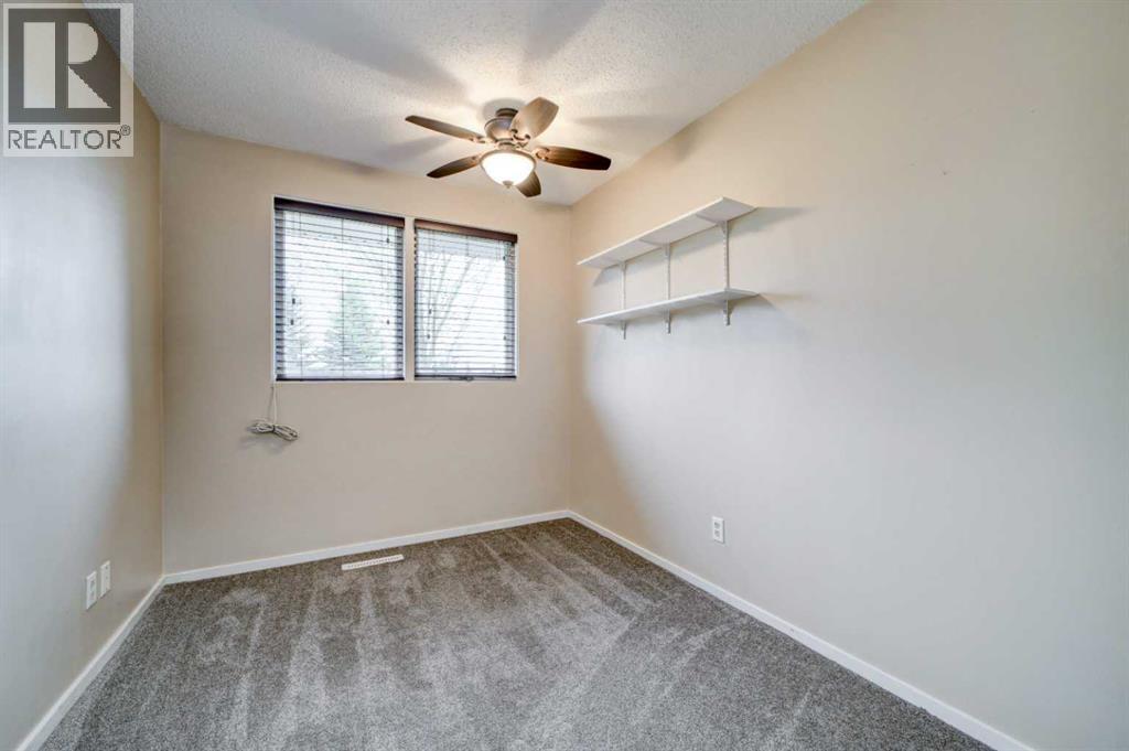 1216 Henderson Lake Boulevard S, Lethbridge, Alberta  T1K 3B7 - Photo 15 - A2309932