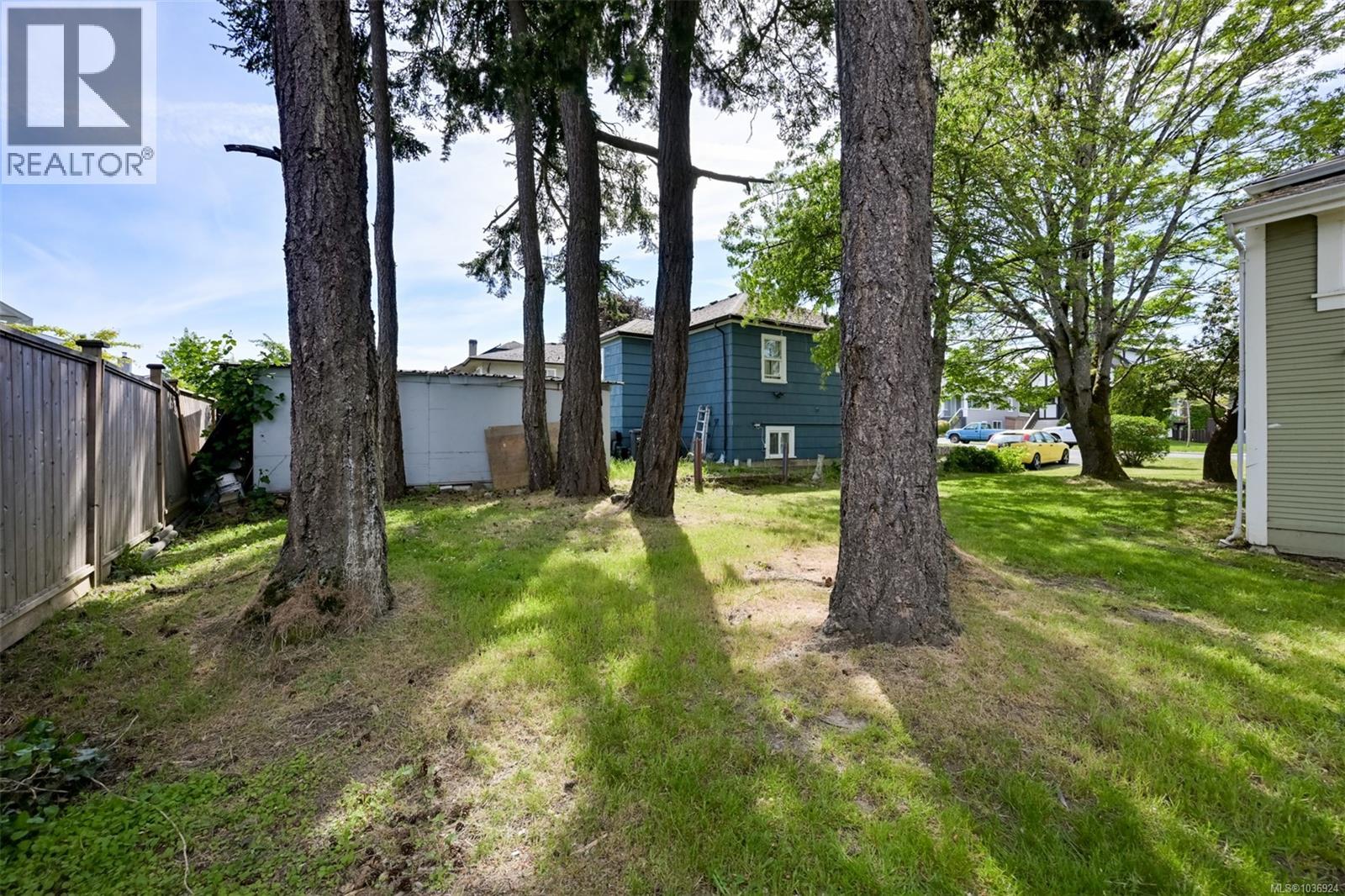 3091 Carroll St, Victoria, British Columbia  V9A 1R1 - Photo 57 - 1036924
