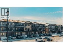 76 LOMOND Lane, Kitchener, Ontario