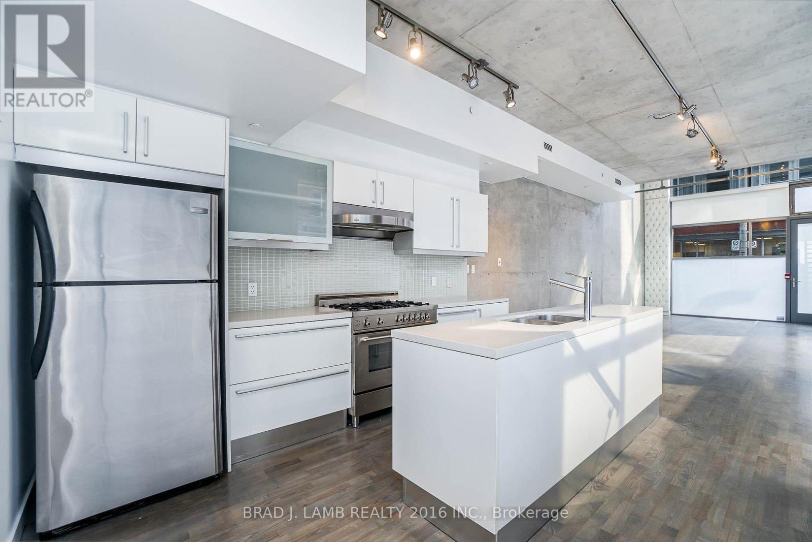 Th1 - 25 Oxley Street, Toronto, Ontario  M5V 2J5 - Photo 14 - C13136528