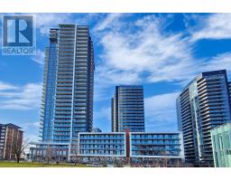 317 - 32 FOREST MANOR ROAD, Toronto, Ontario