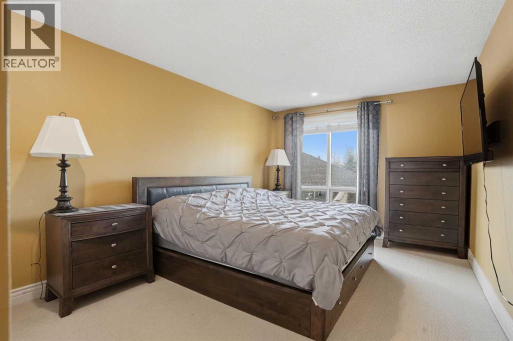 311 Coach Light Bay SW, Calgary, Alberta  T3H 1X3 - Photo 27 - A2305942