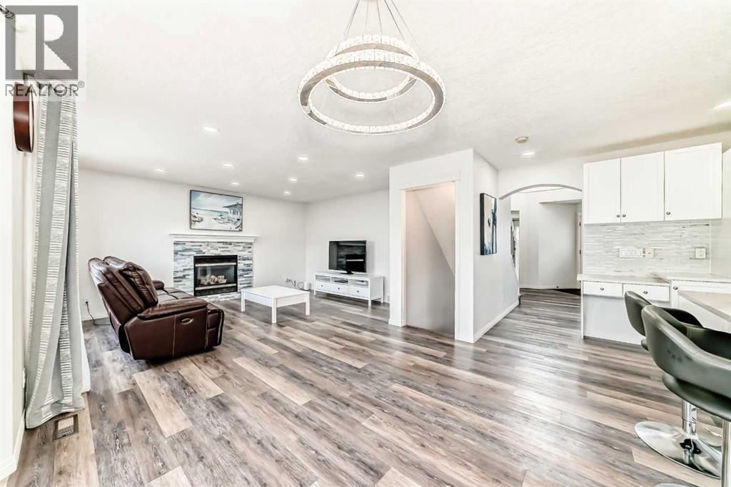 18 Westbury Place SW, Calgary, Alberta  T3P 0B1 - Photo 16 - A2309586