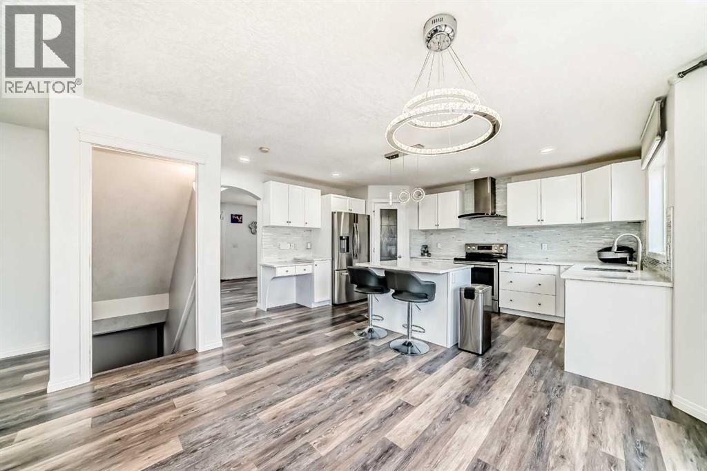 18 Westbury Place SW, Calgary, Alberta  T3P 0B1 - Photo 15 - A2309586