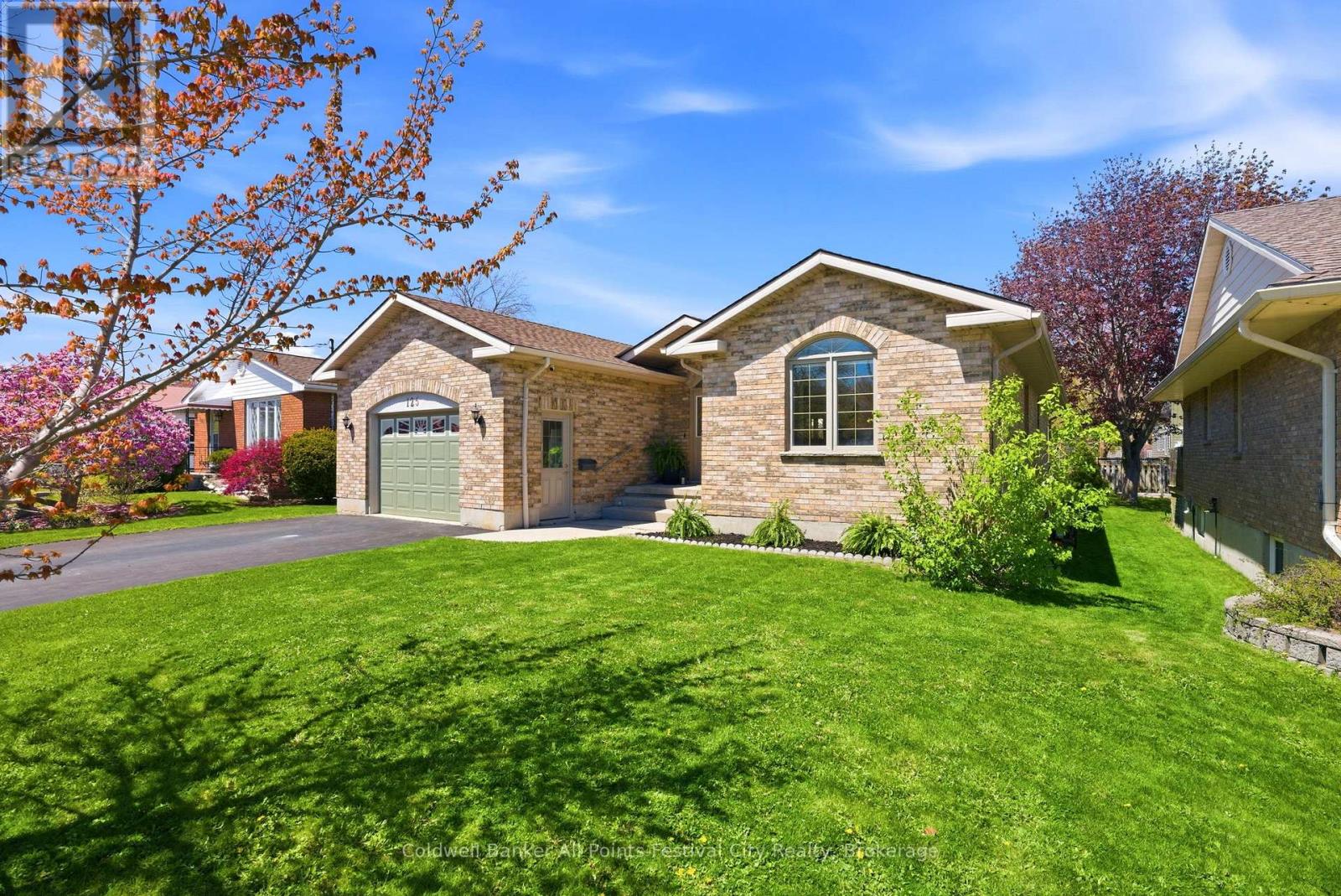 125 Picton Street E, Goderich, Ontario  N7A 1J7 - Photo 2 - X13134646