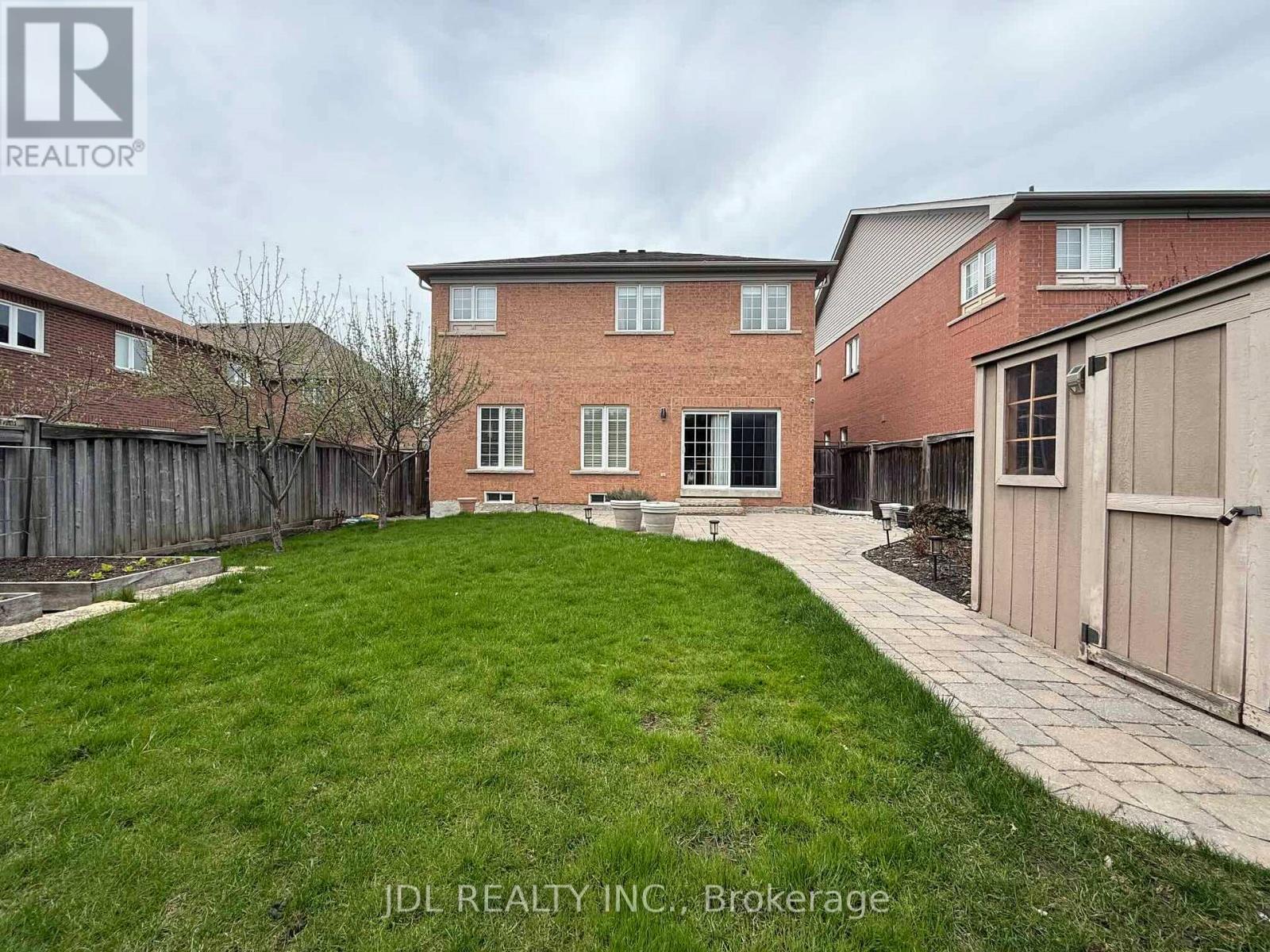 9 O'hara Crescent, Richmond Hill, Ontario  L4E 4E1 - Photo 28 - N13136490