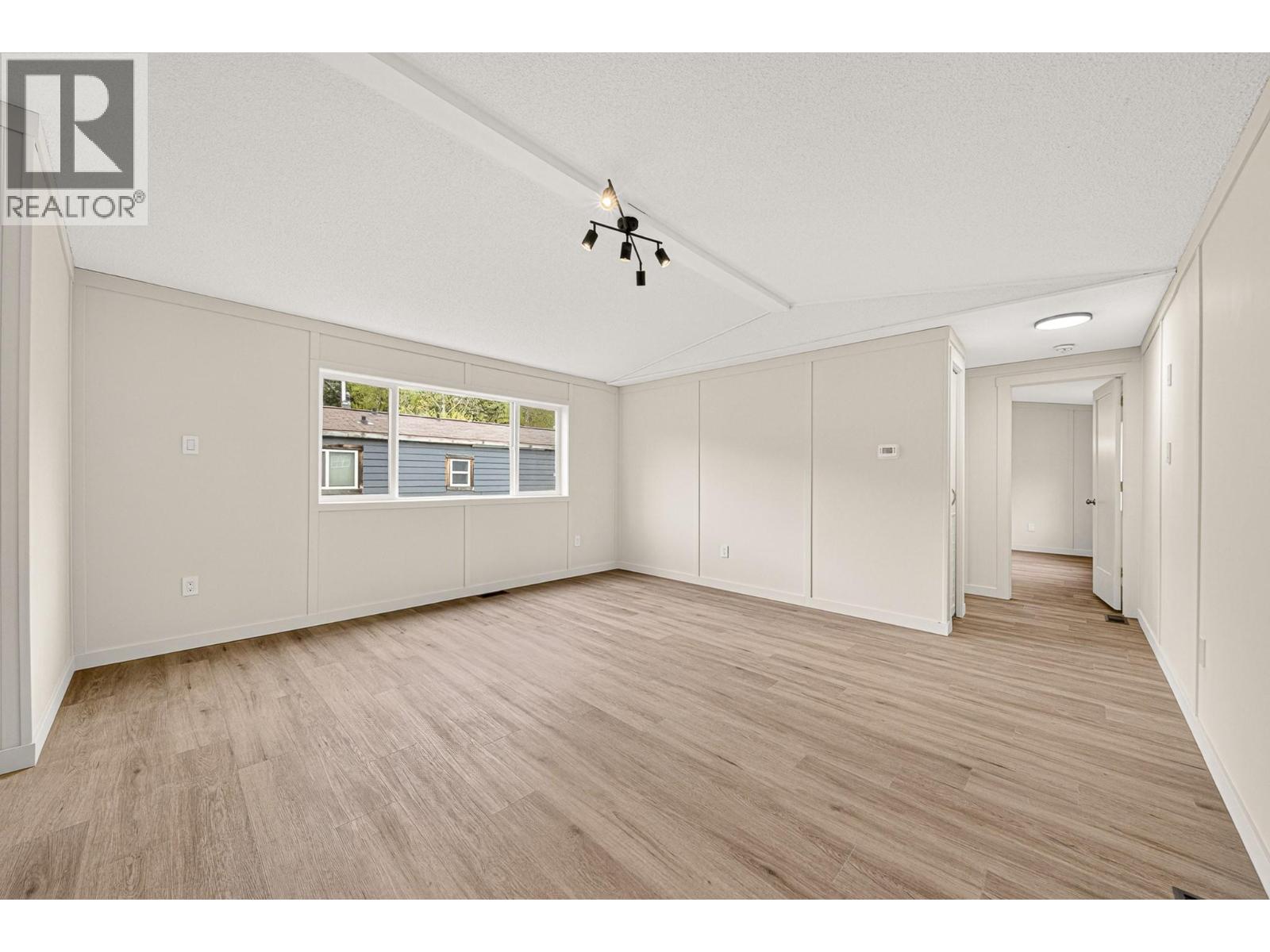 50 100 Aspen Drive, Sparwood, British Columbia  V0B 2G0 - Photo 13 - 10387578