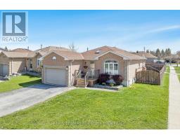 57 WESSENGER DRIVE, Barrie, Ontario