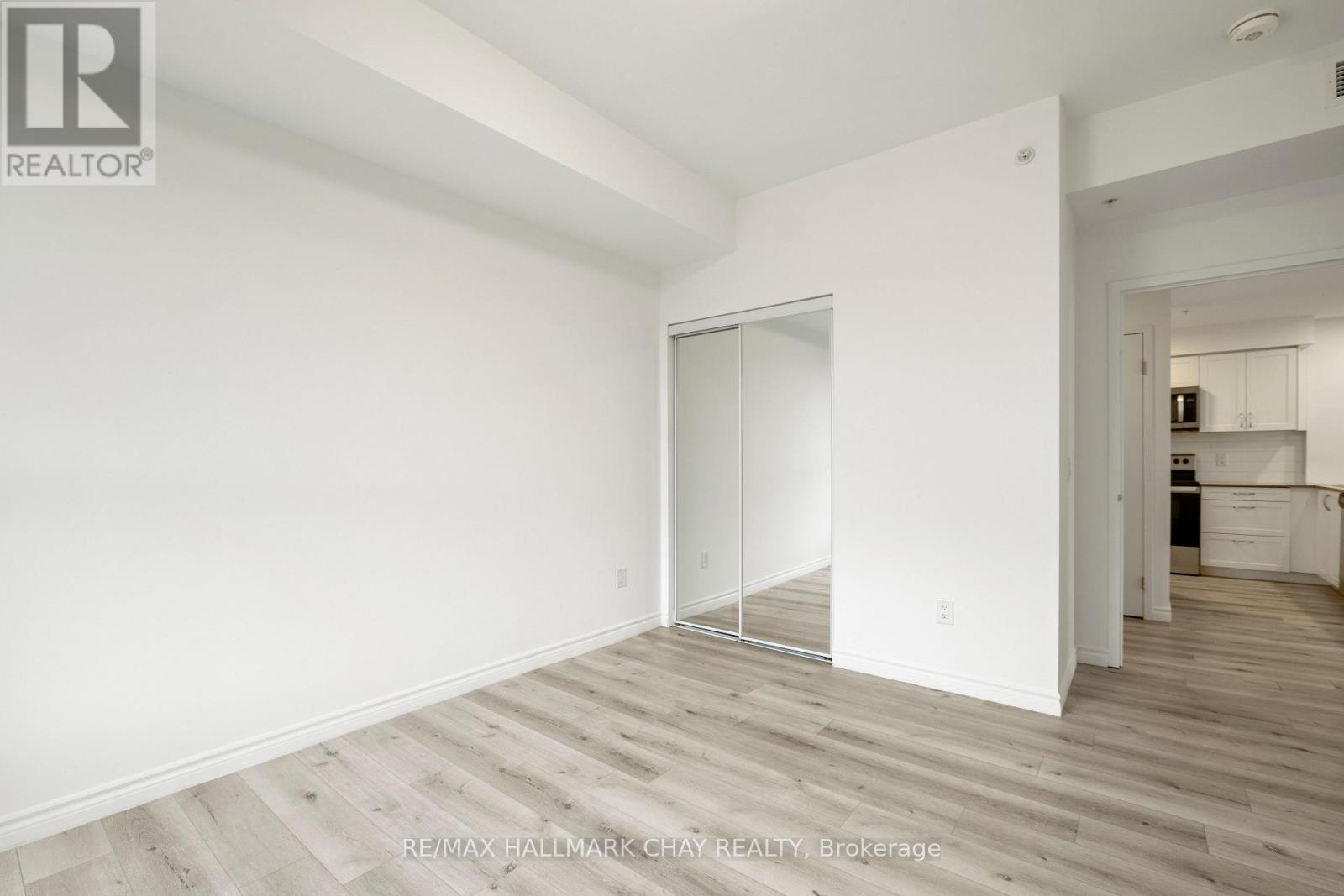 411 - 30 Hanmer Street W, Barrie (West Bayfield), Ontario  L4N 0J8 - Photo 23 - S13136496