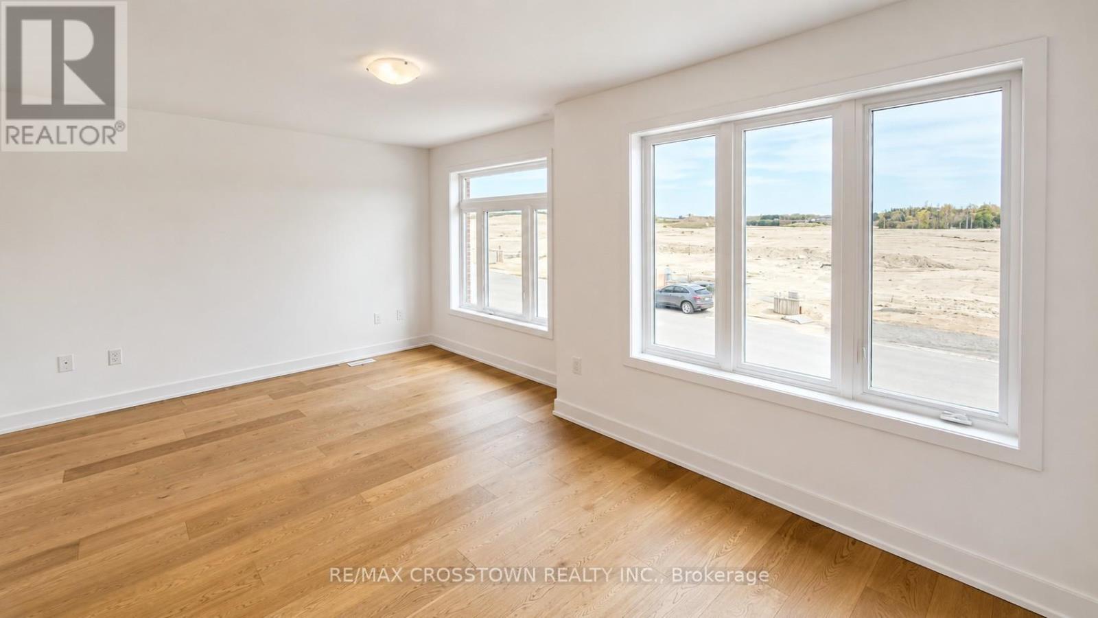 26 Mcaush Street, Barrie, Ontario  L9J 0V6 - Photo 14 - S13136546