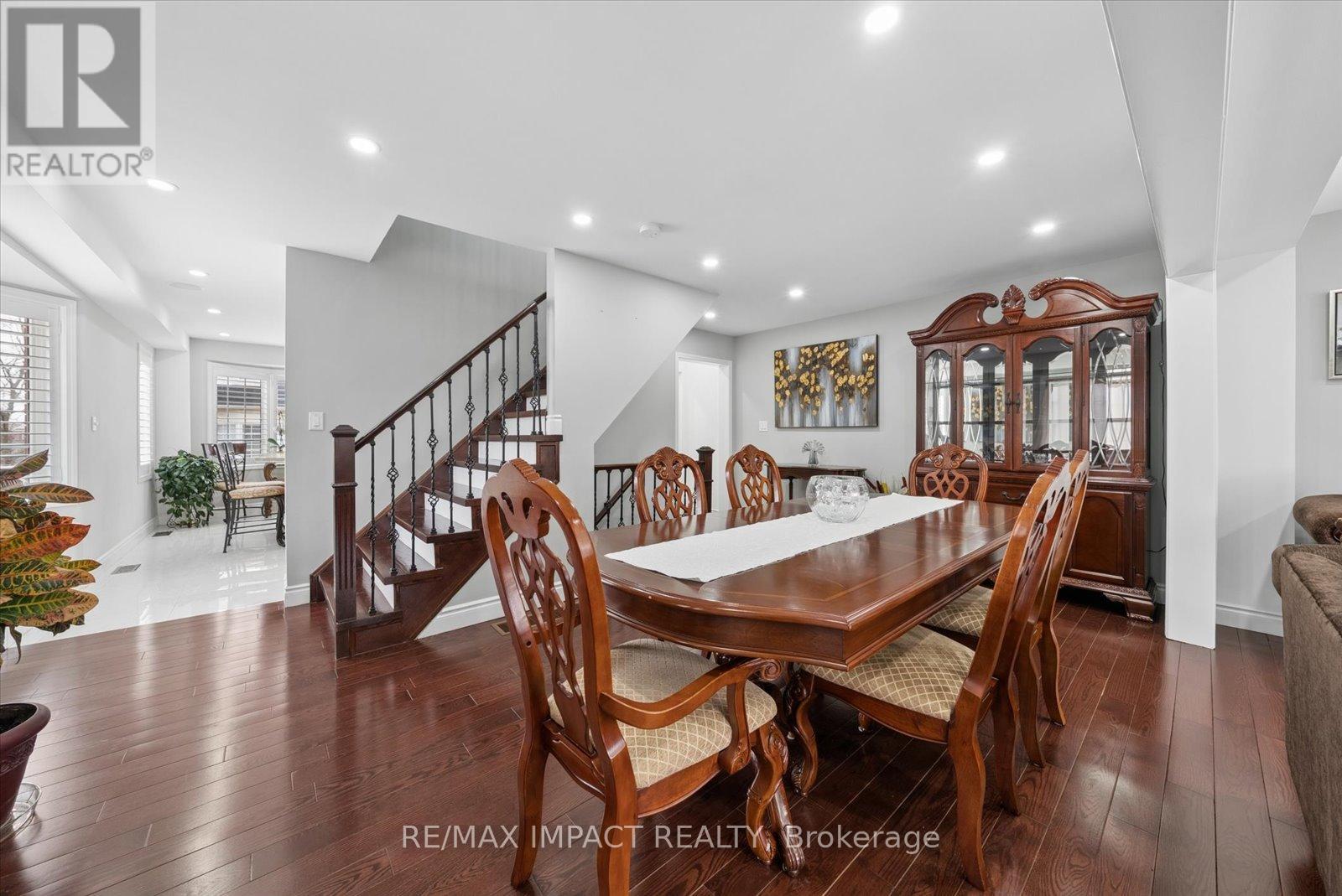 21 Decker Hollow Circle, Brampton, Ontario  L6X 0K9 - Photo 11 - W13136774