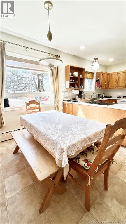 164 St-Pierre O, Caraquet, New Brunswick  E1W 1A5 - Photo 17 - NB137413